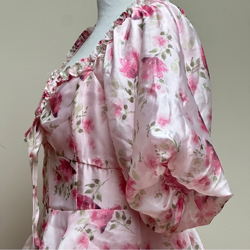 Lulus Romilly Light Pink Floral Tiered Midi Dress Size Medium - Picture 6 of 14